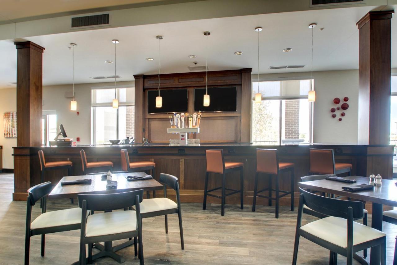 Holiday Inn & Suites Peoria At Grand Prairie By Ihg Dış mekan fotoğraf