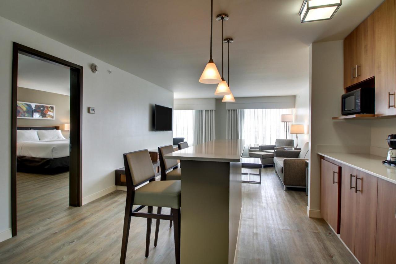 Holiday Inn & Suites Peoria At Grand Prairie By Ihg Dış mekan fotoğraf