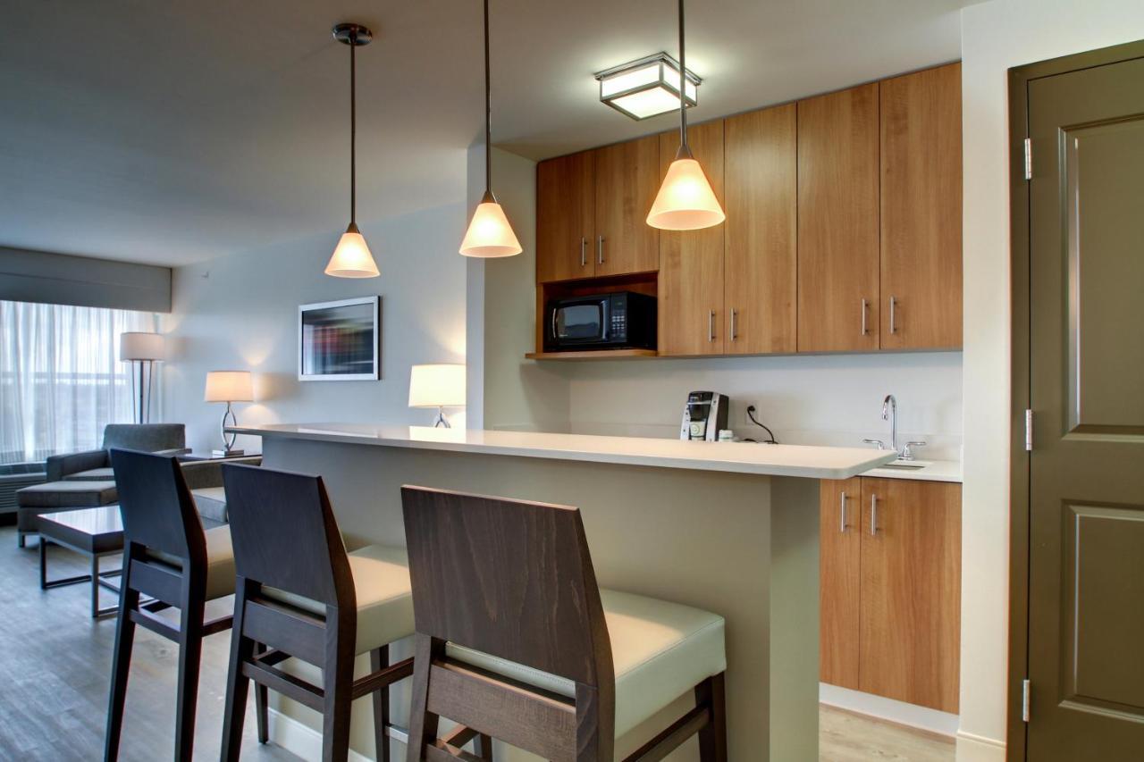 Holiday Inn & Suites Peoria At Grand Prairie By Ihg Dış mekan fotoğraf