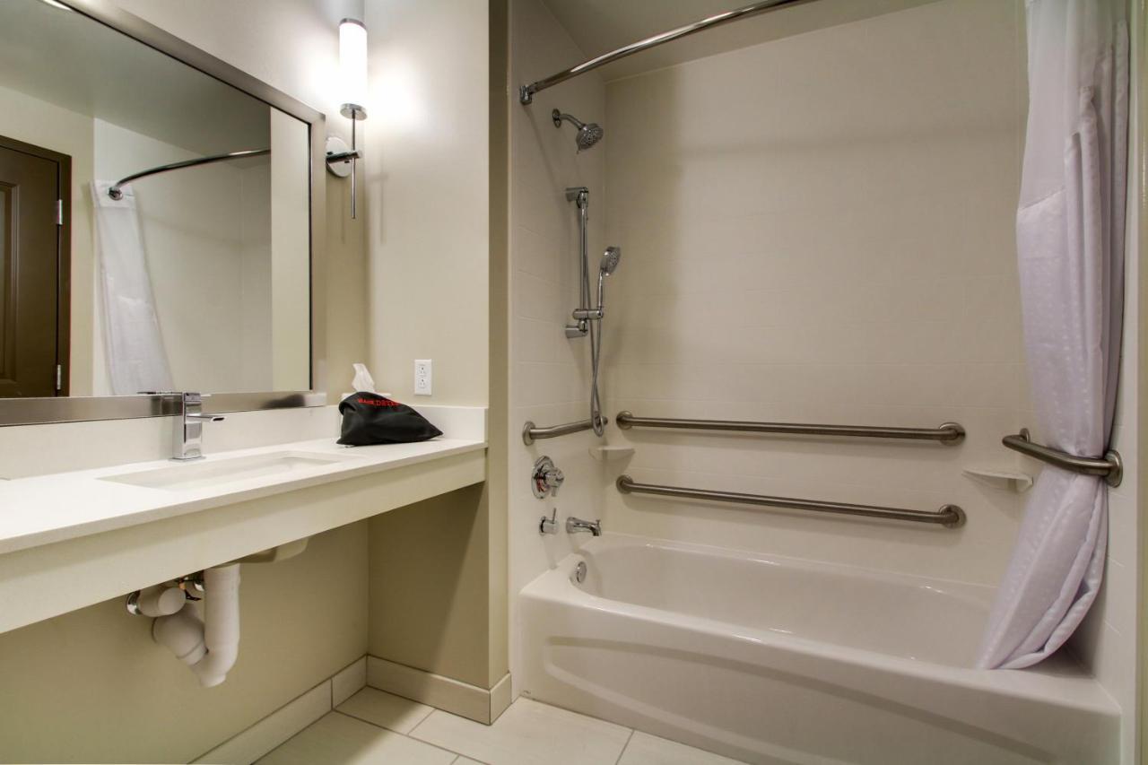Holiday Inn & Suites Peoria At Grand Prairie By Ihg Dış mekan fotoğraf